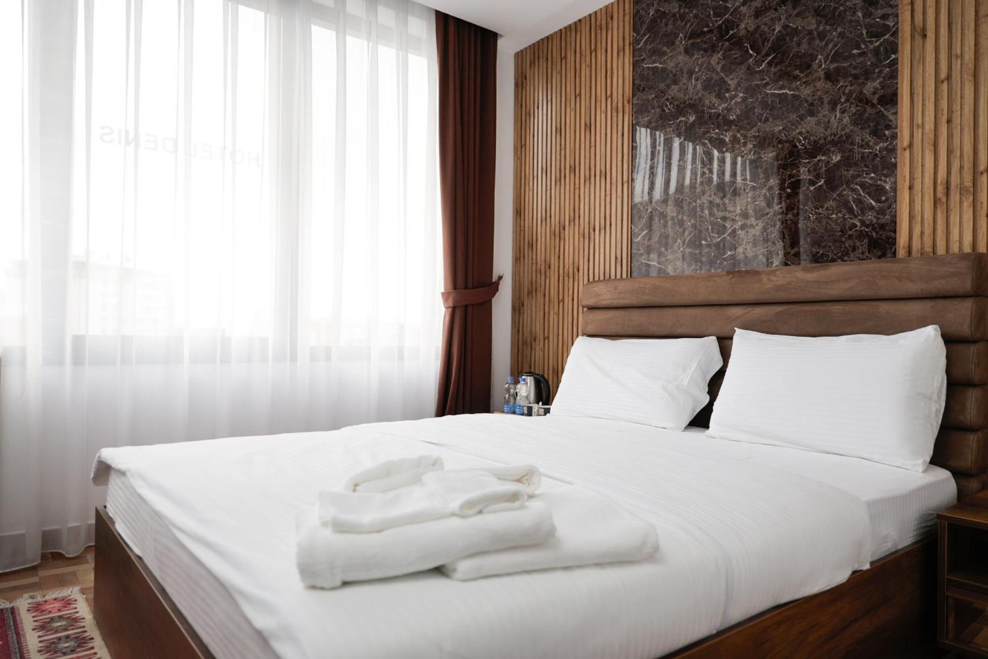 Hotel Denis Призрен Екстериор снимка